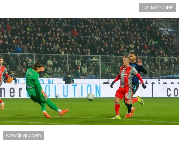 佛罗伦萨主帅解析关键球员缺阵及客战挑战 佛罗伦萨主帅解析关键球员缺阵及客战挑战